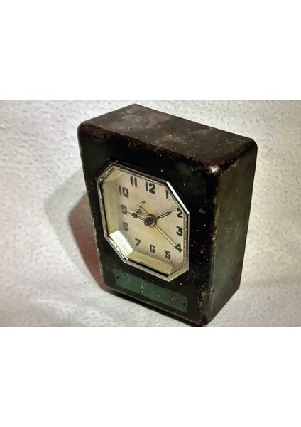 Ziraat Bankası Saat Kumbara - Saati Çalışır Durumda - Banka Yazısı Yoktur - 12 cm 9 cm 4,5 cm
