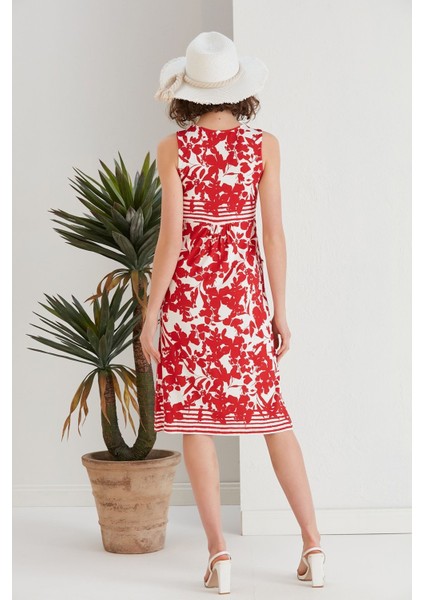 Kadın Kırmızı Çiçekli Cepli Spor Şık Kolsuz Viskon Curve Büyük Beden Günlük Elbise indirimleri