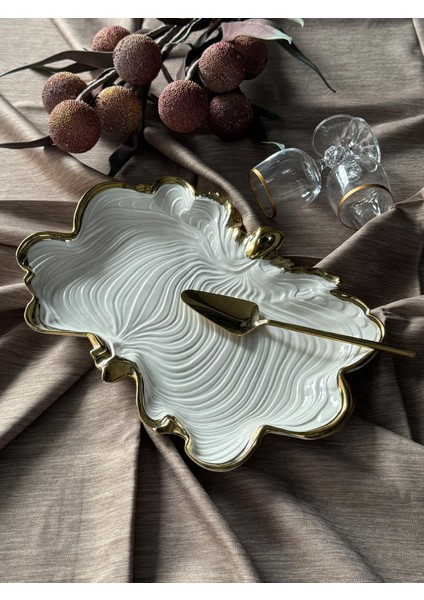 Albero Dikdörtgen Gold Sunum Tabak modelleri