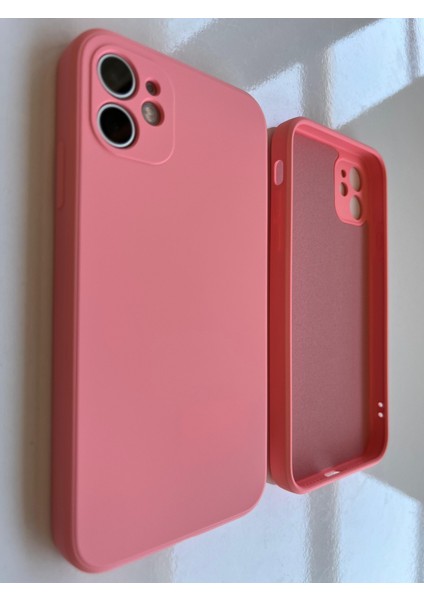 iPhone 11 Uyumlu Logosuz Köseli Kalıp 12 Görünümlü Lansman Içi Süet Silikon Kılıf