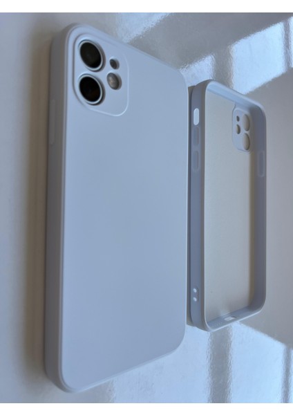 iPhone 11 Uyumlu Logosuz Köseli Kalıp 12 Görünümlü Lansman Içi Süet Silikon Kılıf