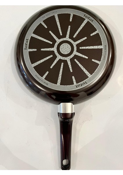 Titanyum Difüzyon Tabanlı 28 cm Kahverengi Tava