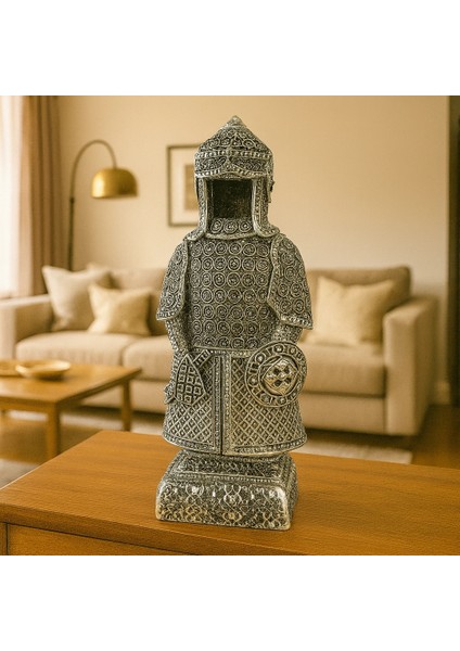 Allah'ın 99 Ismi Yazılı Gald Gümüş Zırhlı Savaşçı Biblo 23X10