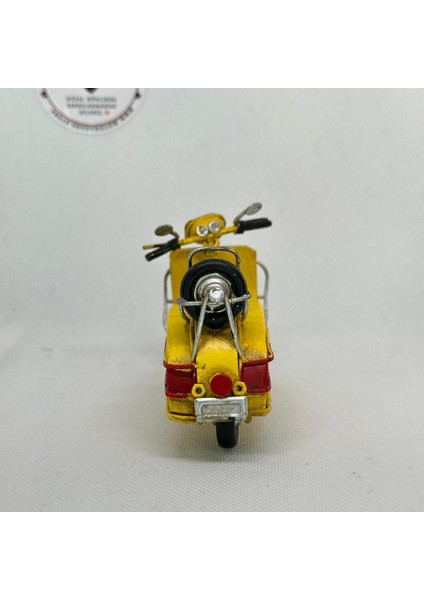El Yapımı Sarı Kırmızı Mini Vespa Metal Motosiklet Biblo – Retro Figür & Dekoratif Obje fırsatları