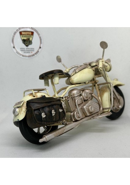 El Yapımı Krem Yan Çantalı Cruiser Metal Motosiklet Biblosu – Retro Figür & Dekoratif Obje modelleri