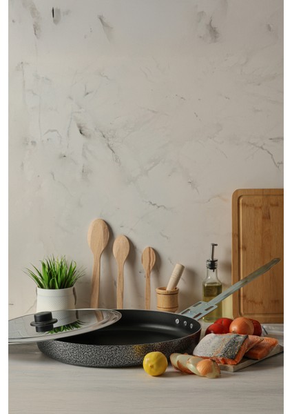 36 cm Kapaklı Tava - Yufka Börek Balık Kızartma Bazlama - Ekstra Büyük