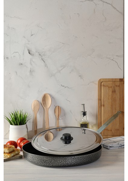 38 cm Kapaklı Tava - Yufka Börek Balık Kızartma Bazlama - Ekstra Büyük