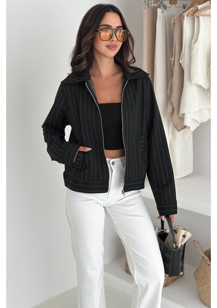Kadın Metal Fermuarlı Çizgili Ceket – Şehirli & Zamansız Stil modelleri