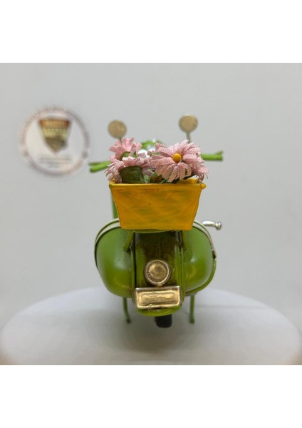 El Yapımı Yeşil Sepetli ve Çiçekli Scooter Motosiklet – Metal Biblo (13 Cm) fırsatları
