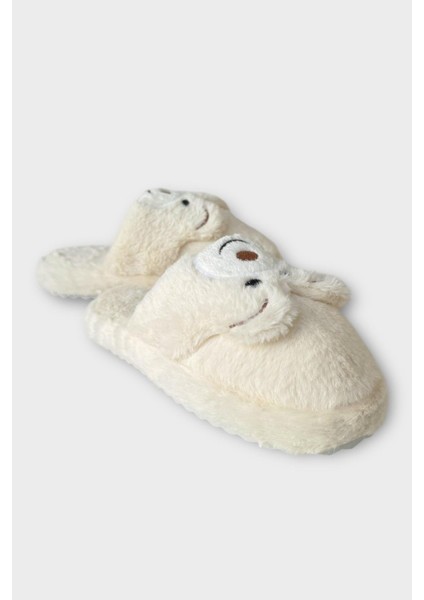 Kadın Kışlık Sevimli Panda Figürlü Kaydırmaz Taban Ev Terliği Panduf Beyaz modelleri