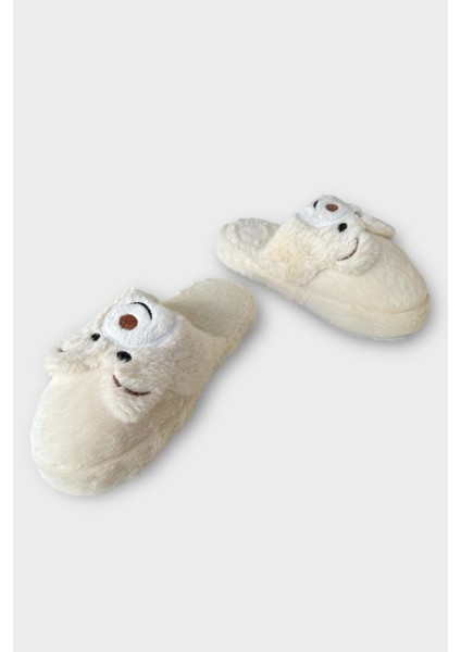 Kadın Kışlık Sevimli Panda Figürlü Kaydırmaz Taban Ev Terliği Panduf Beyaz fırsatları