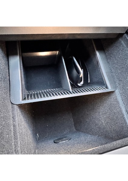 Tesla Yeni Model Y Juniper Bölmeli Süet Kaplı Orta Konsol Düzenleyici- Araç Içi Organizer modelleri