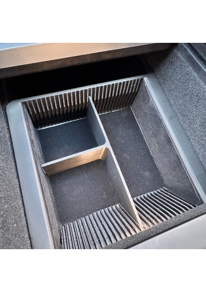 Tesla Yeni Model Y Juniper Bölmeli Süet Kaplı Orta Konsol Düzenleyici- Araç Içi Organizer indirimleri