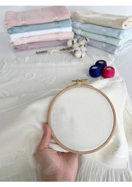 Mysoft Etamin ve Kanaviçe Işlemelik Havlu - Krem - 50*90 modelleri