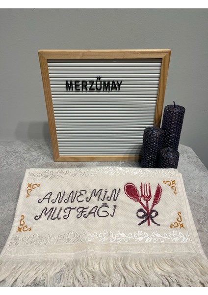 Etamin El Işlemesi Anneye Hediyelik Mutfak Havlusu - 30*50