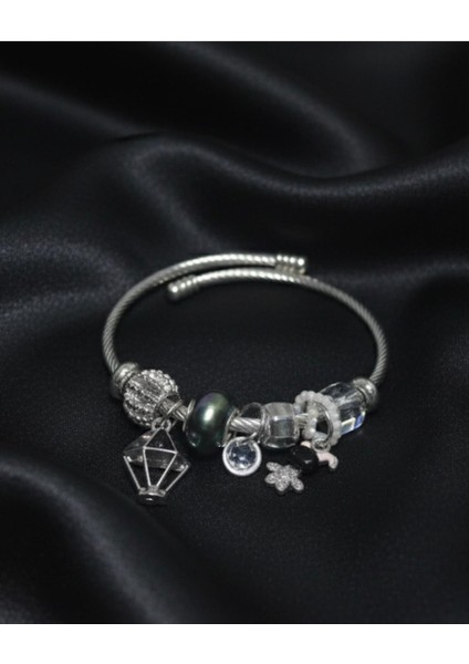 Mystic Charm Bileklik fiyatları