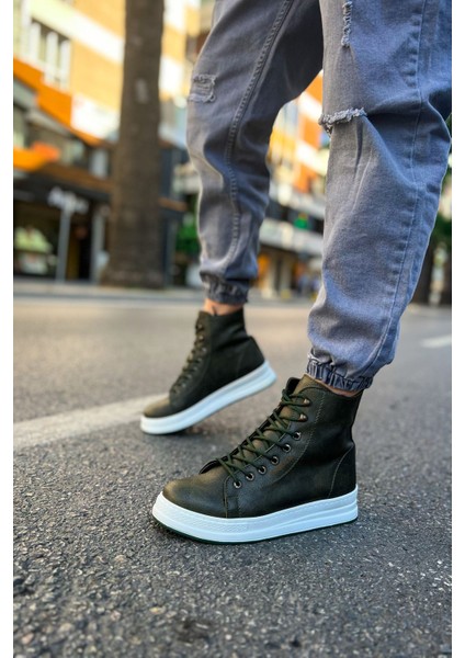 Between Premium Erkek Bot Haki indirimleri