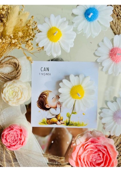 12 Adet Özel Tasarlanmış Kart ve Papatya Mum. Bebek Doğum, Babyshower, Doğum Günü, Hediyelik