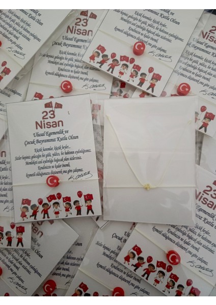 20 Adet 29 Ekim Cumhuriyet Bayramı 23 Nisan Hediyelik Asansörlü Bayraklı Bileklik ve Balon