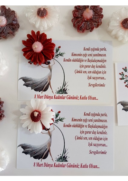 8 Mart Dünya Kadınlar Günü Hediyelik Papatya Mum (10 Adet)