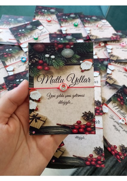 Mutlu Yıllar Konseptli Yılbaşı Karışık Temalı Fimo Figür Bileklik Hediyeliği 32 Adet modelleri