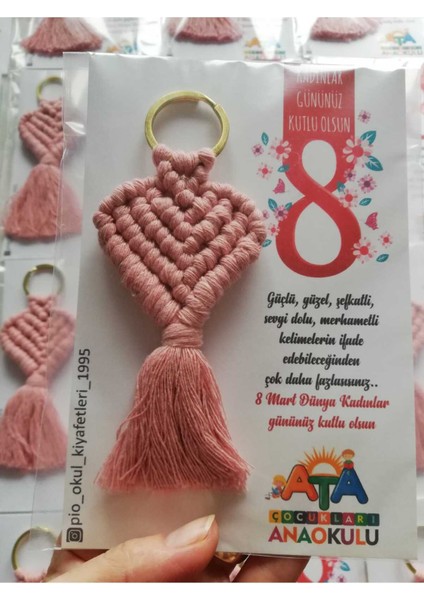 8 Mart Kadınlar Günü Hediyelik Anahtarlık (10 Adet) fiyatları