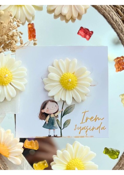 20 Adet Özel Tasarlanmış Kart ve Papatya Mum. Bebek Doğum, Babyshower, Doğum Günü, Hediyelik