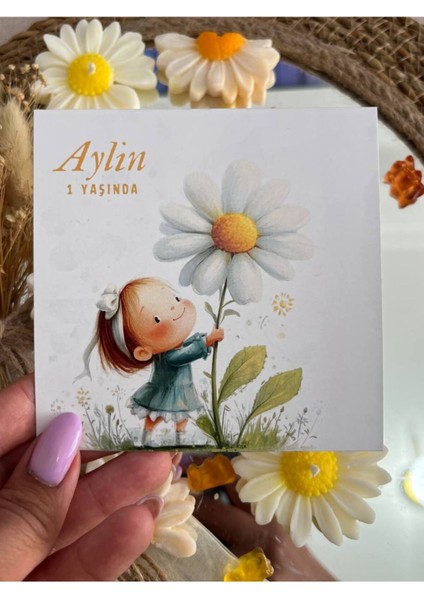 20 Adet Özel Tasarlanmış Kart ve Papatya Mum. Bebek Doğum, Babyshower, Doğum Günü, Hediyelik fiyatları