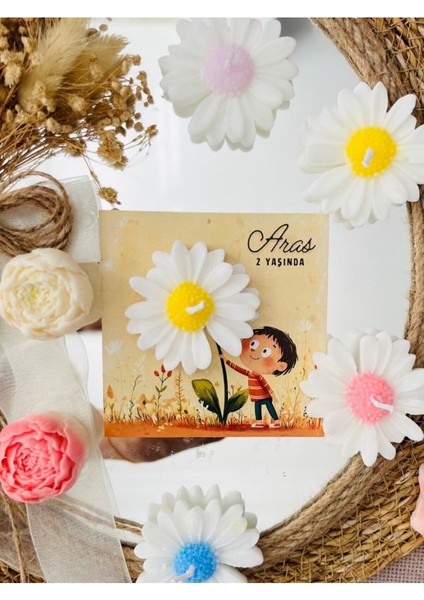 25 Adet Özel Tasarlanmış Kart ve Papatya Mum. Bebek Doğum, Baby Shower, Doğum Günü, Hediyelik