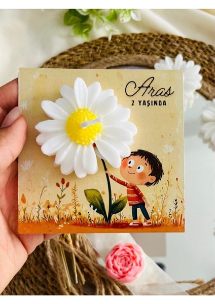25 Adet Özel Tasarlanmış Kart ve Papatya Mum. Bebek Doğum, Baby Shower, Doğum Günü, Hediyelik modelleri