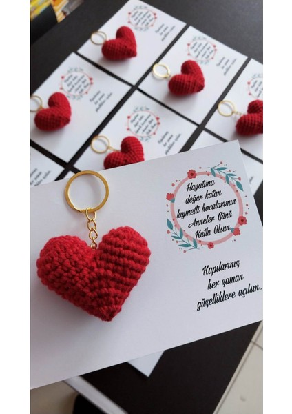 10 Adet Amigurumi Kırmızı Kalp Anahtarlık Öğretmenler Anneler Günü Sevgililer Günü Yılbaşı Hediyesi