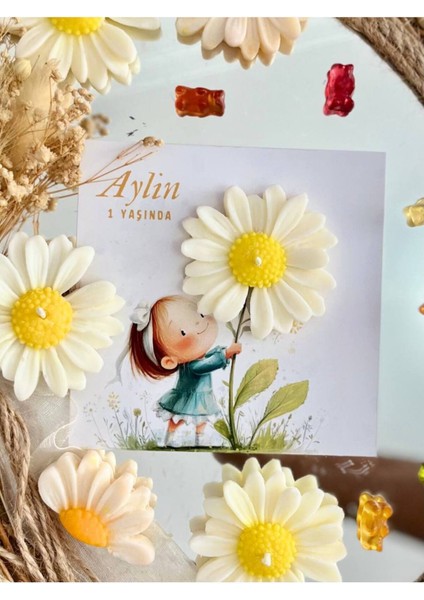 10 Adet Özel Tasarlanmış Kart ve Papatya Mum. Bebek Doğum, Babyshower, Doğum Günü, Hediyelik modelleri