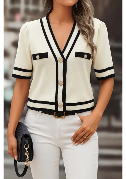 Kadın Kısa Kollu Önden Düğmeli Triko Bluz