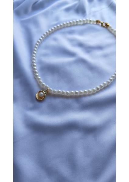 Zarif Deniz Kabuğu Detaylı Inci Kolye – Şıklığıyla Göz Kamaştıran Tasarım fırsatları