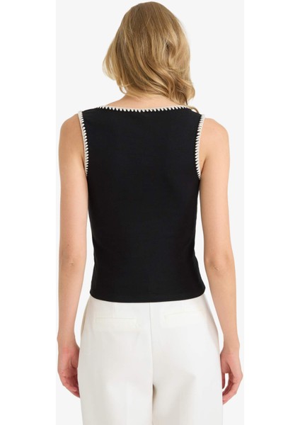 Slim Fit Dar Kesim Yuvarlak Yaka Ribana Atlet F6276AX25AU indirimleri