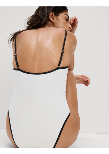 Kontrast Şeritli Kare Yaka Mayo