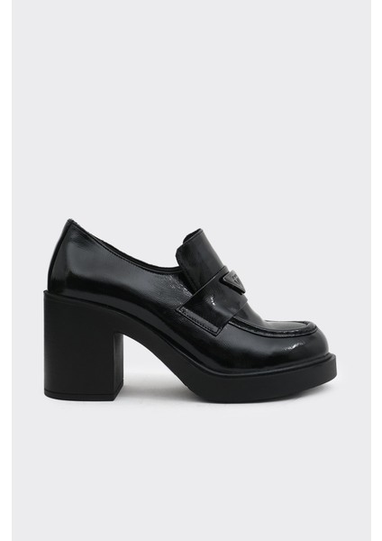 Hakiki Deri Topuklu Tokalı Kadın Casual Ayakkabı