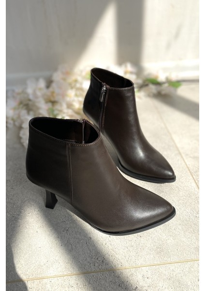 Acı Kahve Sivri Burun 8 cm Ince Topuklu Kadın Bot TMD202501 modelleri