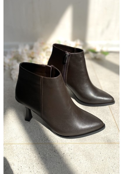 Acı Kahve Sivri Burun 8 cm Ince Topuklu Kadın Bot TMD202501 fırsatları