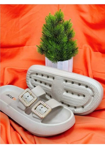 Akınal Bella E282 Çift Tokalı Günlük Ortopedik Kadın Terlik modelleri