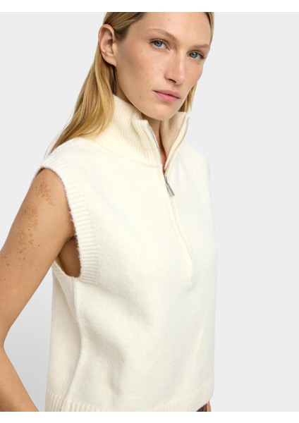 Fermuarlı Yüksek Yaka Yelek fiyatları