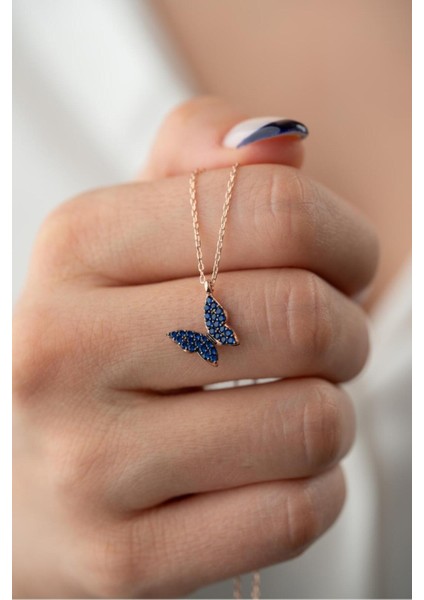 925 Ayar Gümüş Işıklı Kutuda Mavi Minik Kelebek Kolye Kadın Gümüş Kolye modelleri