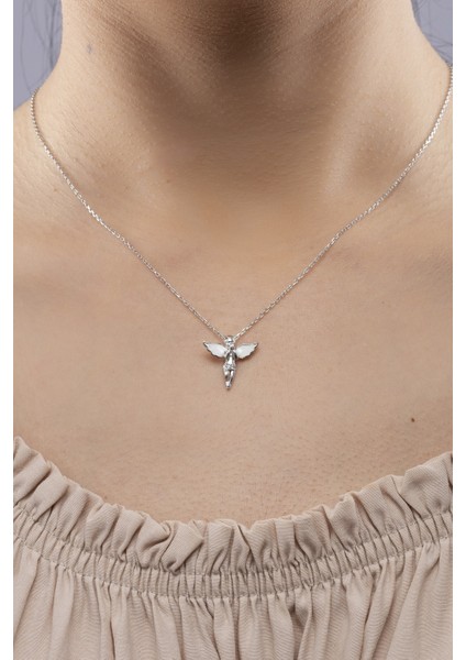 925 Ayar Gümüş Rodyum Kaplama Beyaz Kanatlı Melek Model Kolye modelleri