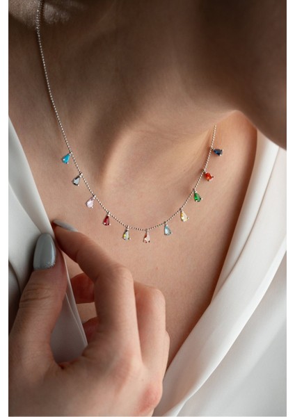 925 Ayar Gümüş Rodyum Kaplama Sıralı Damla Mix Taşlı Kadın Kolye fiyatları