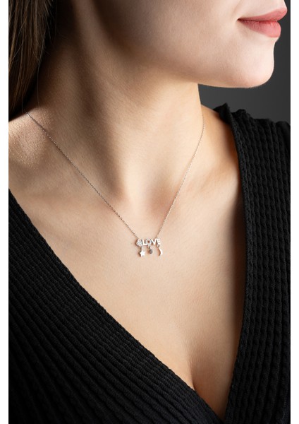 925 Ayar Gümüş Rodyum Kaplama Love Yazılı Kolye modelleri
