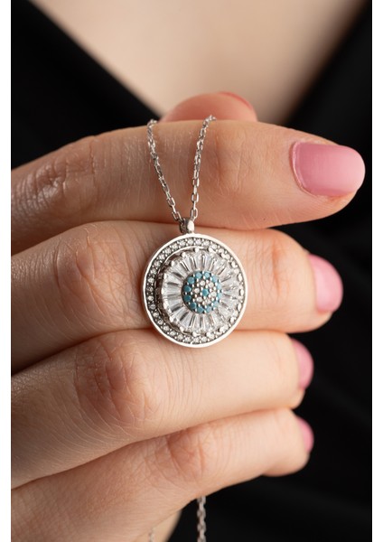 925 Ayar Gümüş Trapez Kesim Stres Model Kadın Kolye