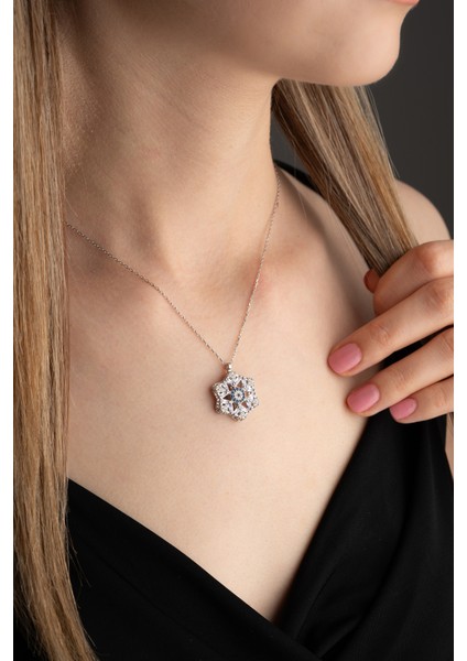 925 Ayar Gümüş Kar Tanesi Nazar Detaylı Dönen Kadın Kolye fiyatları