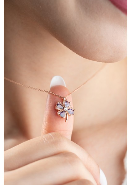 925 Ayar Gümüş Rose Kaplama Mor Taşlı Dört Yapraklı Şans Yonca Kolye fiyatları