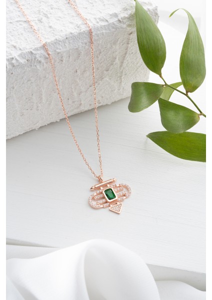 925 Ayar Gümüş Rose Kaplama Yeşil Taşlı Tasarım Kolye fiyatları