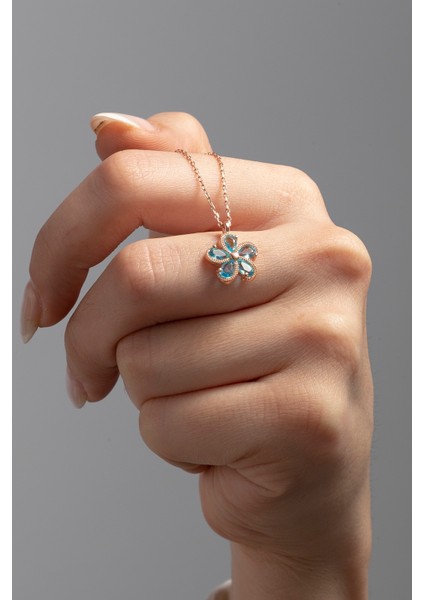 925 Ayar Gümüş Aquamarin Taşlı Papatya Gümüş Kolye